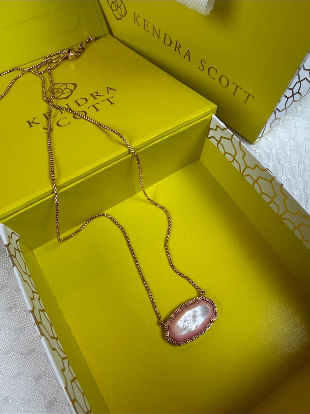 Kendra Scott Pink Elle Pendant Necklace - Rose Gold Chain